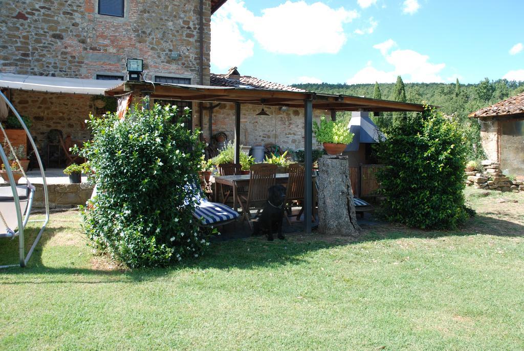 Podere Le Buche Pelago Kültér fotó