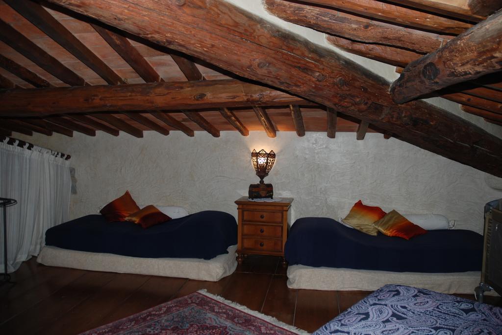 Podere Le Buche Pelago Kültér fotó